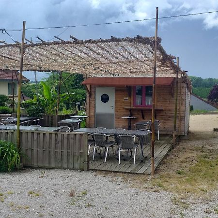 Hotel La Grotte Sagy  Ngoại thất bức ảnh