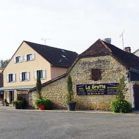 Hotel La Grotte Sagy  Ngoại thất bức ảnh