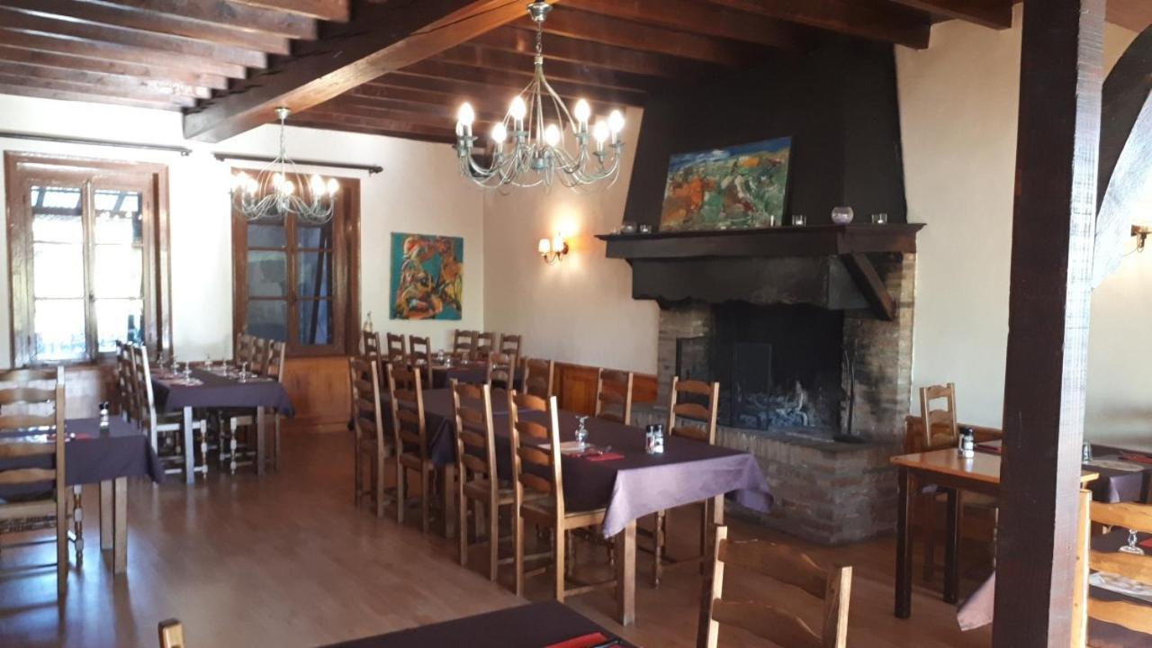 Hotel La Grotte Sagy  Ngoại thất bức ảnh